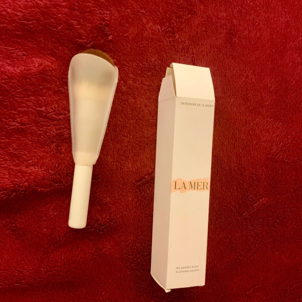 LA MER the powder brush .💕💕💕